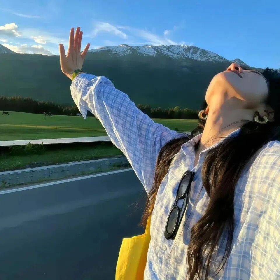 女生头像简单又高级的头像