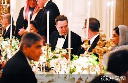 马斯克重返白宫参加晚宴