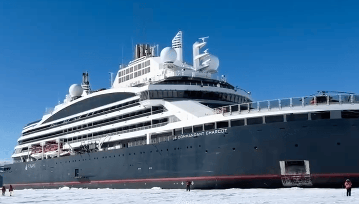 俞敏洪首次回应“在南极发全员信被员工吐槽”:明年将选10个左右员工去南极