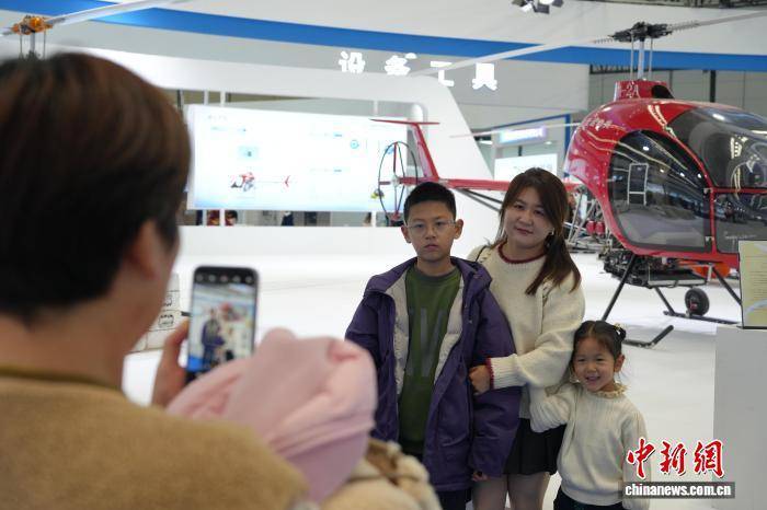 超百家企业齐聚景德镇低空产业生态展 助力低空经济集群发展(图8)