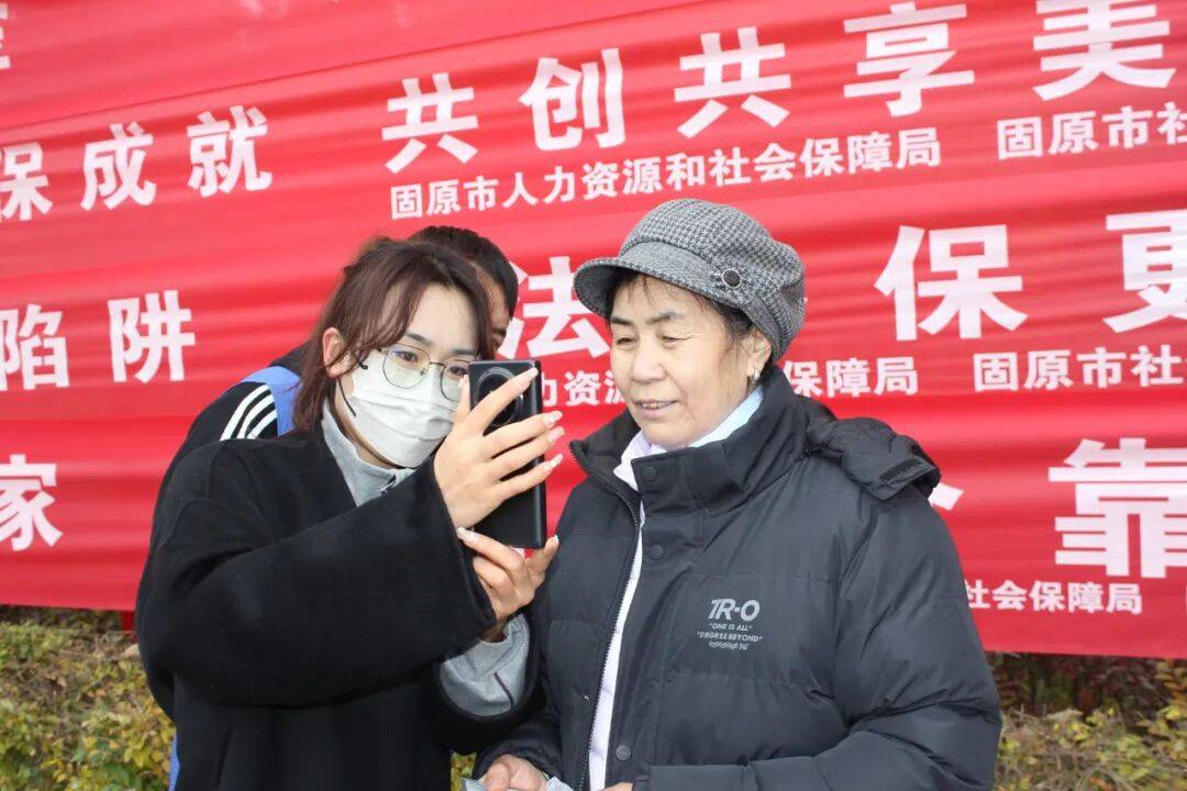 民生保障牢 幸福根基稳