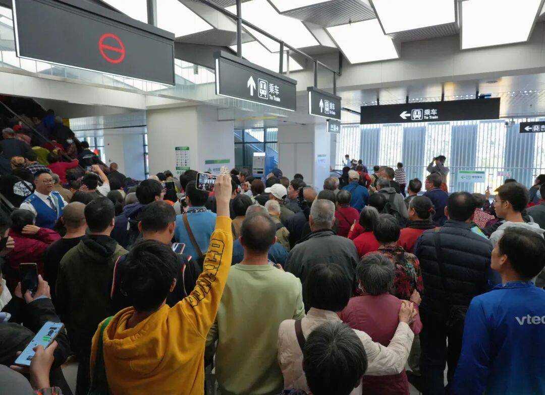 人人人人，今明免费！广东这条地铁，开通时间定了