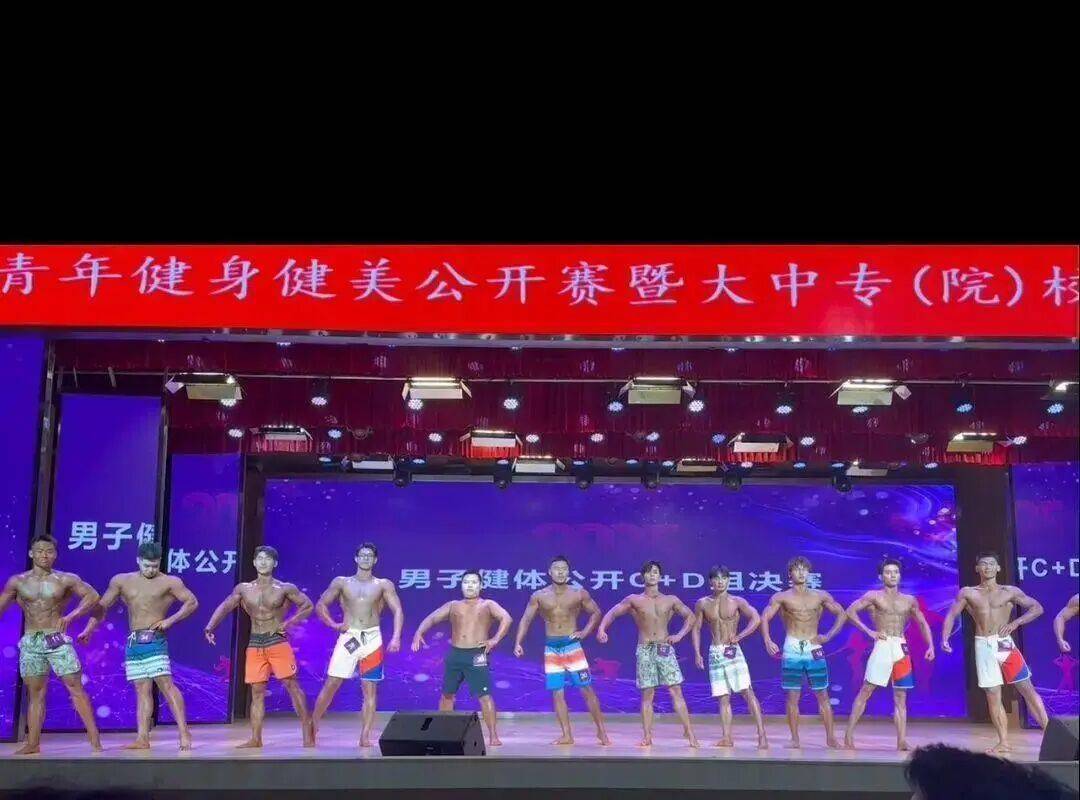 爆火刷屏！健美比赛混入175斤“小胖子”，圆滚滚的肚子引热议，本人回应