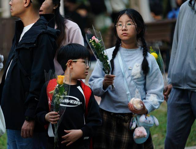 全港同悲 深切哀悼火灾遇难者