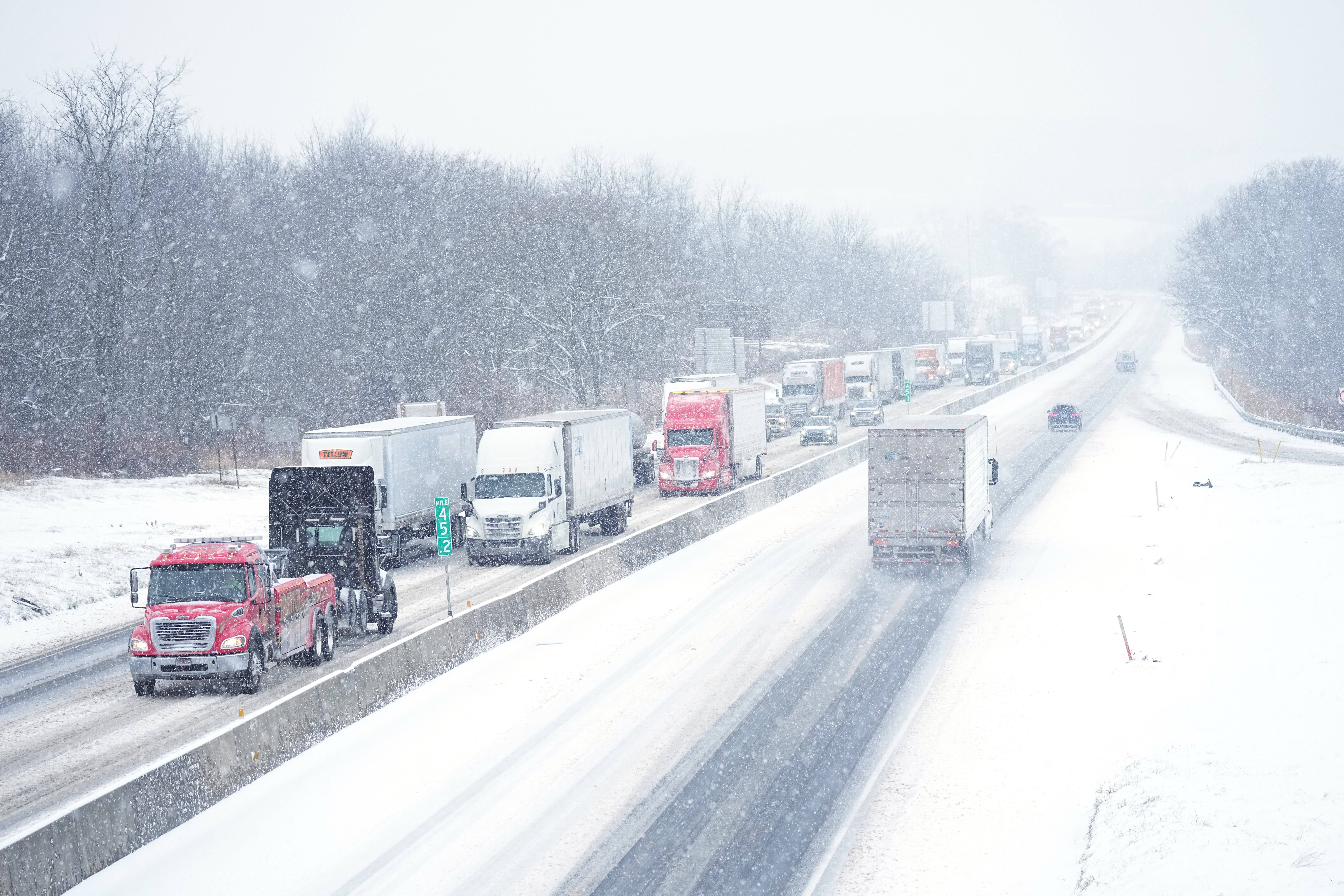 美国多地遭遇大雪