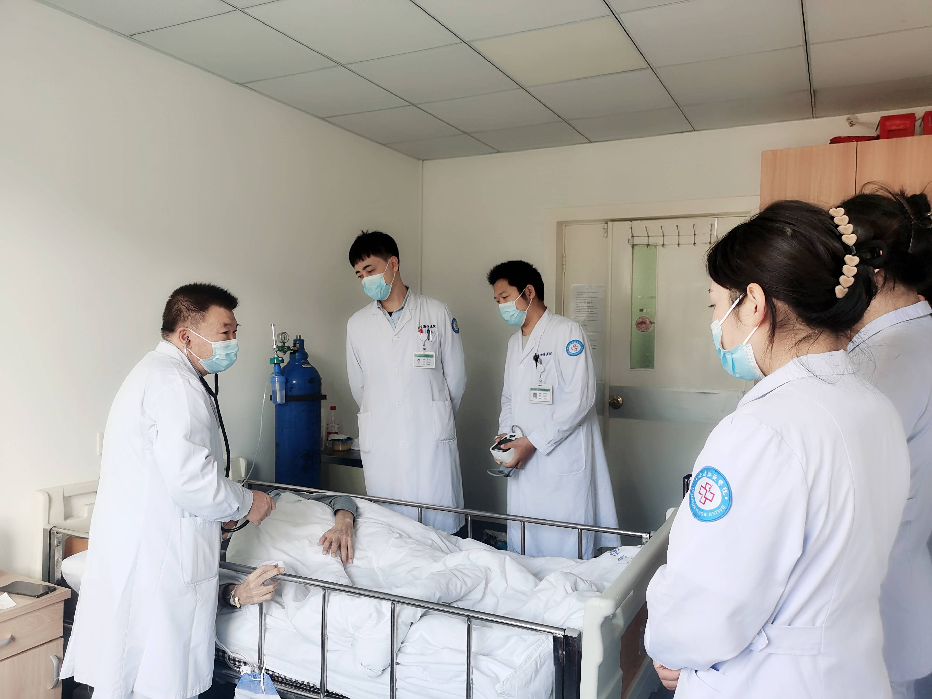 选择关爱病房服务前必看:渤海医院关爱病房的安全保障与服务优势解析