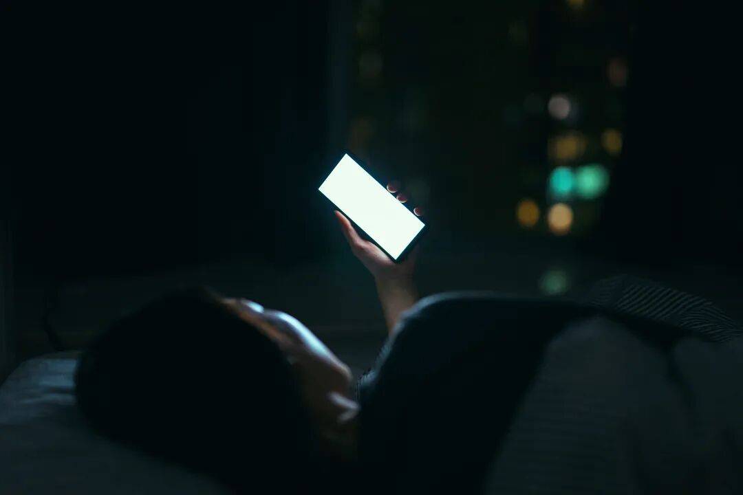 AI后台，刷满东亚女性的求救隐私?