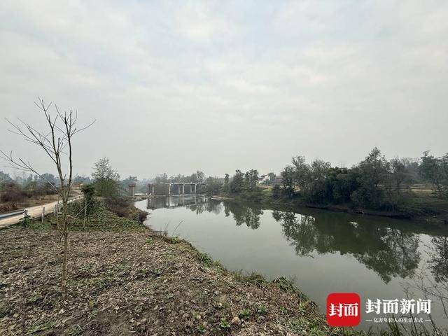 四川邻水县150米桥梁施工八年难以完工 官方:正补办环评手续(图4)