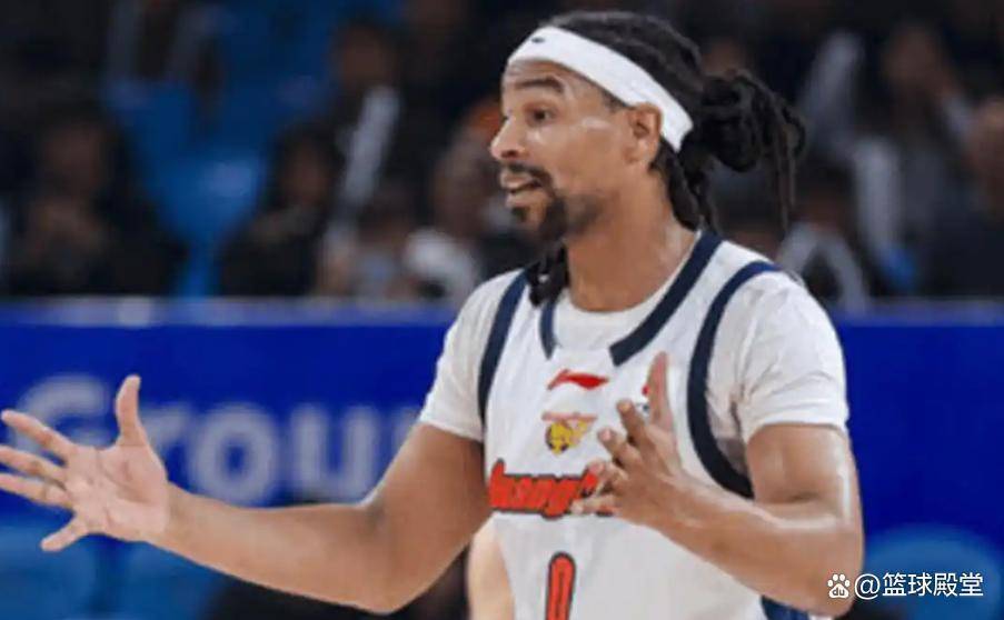 广东胜同曦！徐杰伤退，小胡+2小外狂铁，张文逸奇兵，郭昊文42分