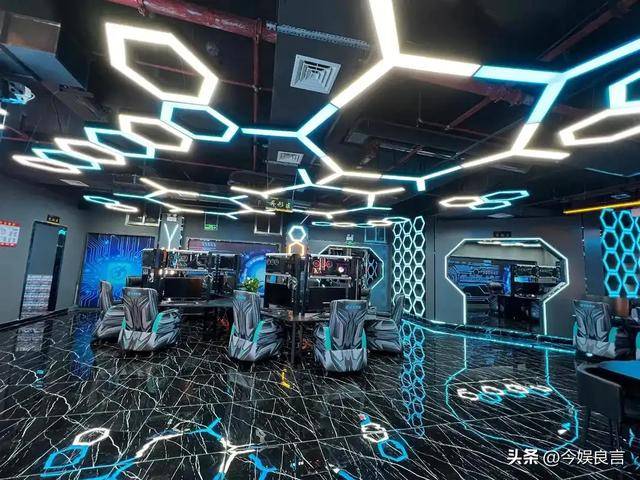 网吧发展历程_网吧行业复兴原因_网吧惊魂小说