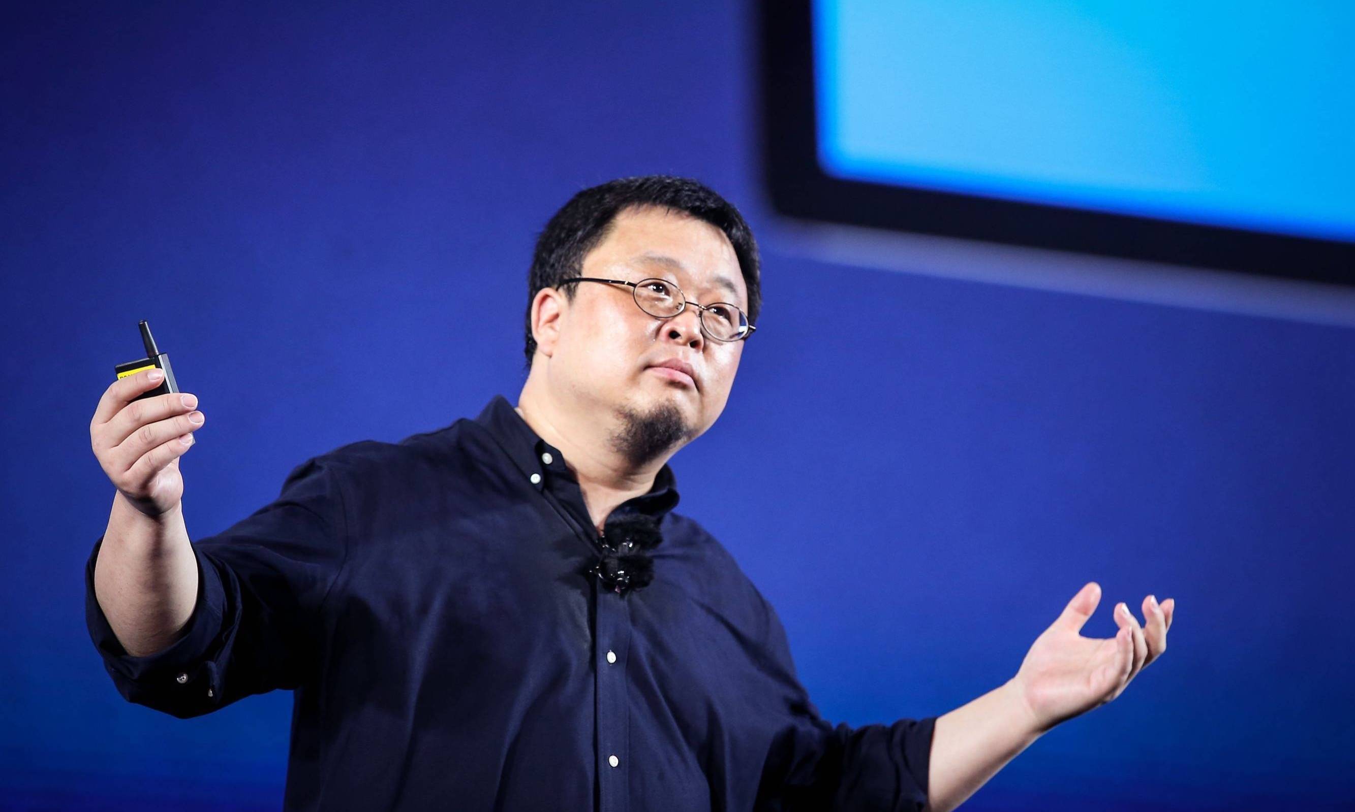 罗永浩开怼俞敏洪:每年占我几千万便宜,一句认可都没有!