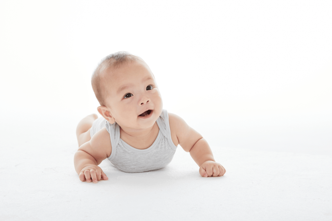 宝宝多练习这个动作,好处多多!