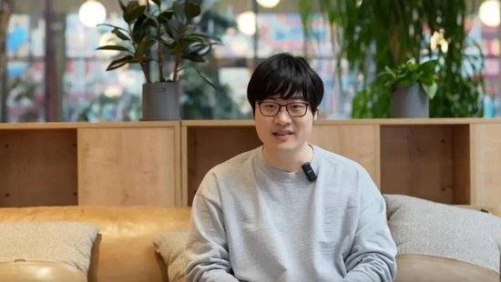 Manus上岸了，其他人呢？