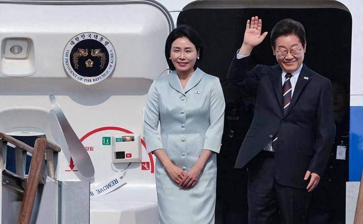 半岛体育- 半岛体育官方网站- APP下载200家财阀火速集结！李在明带“半壁江山”访华决心摆脱美国收割！