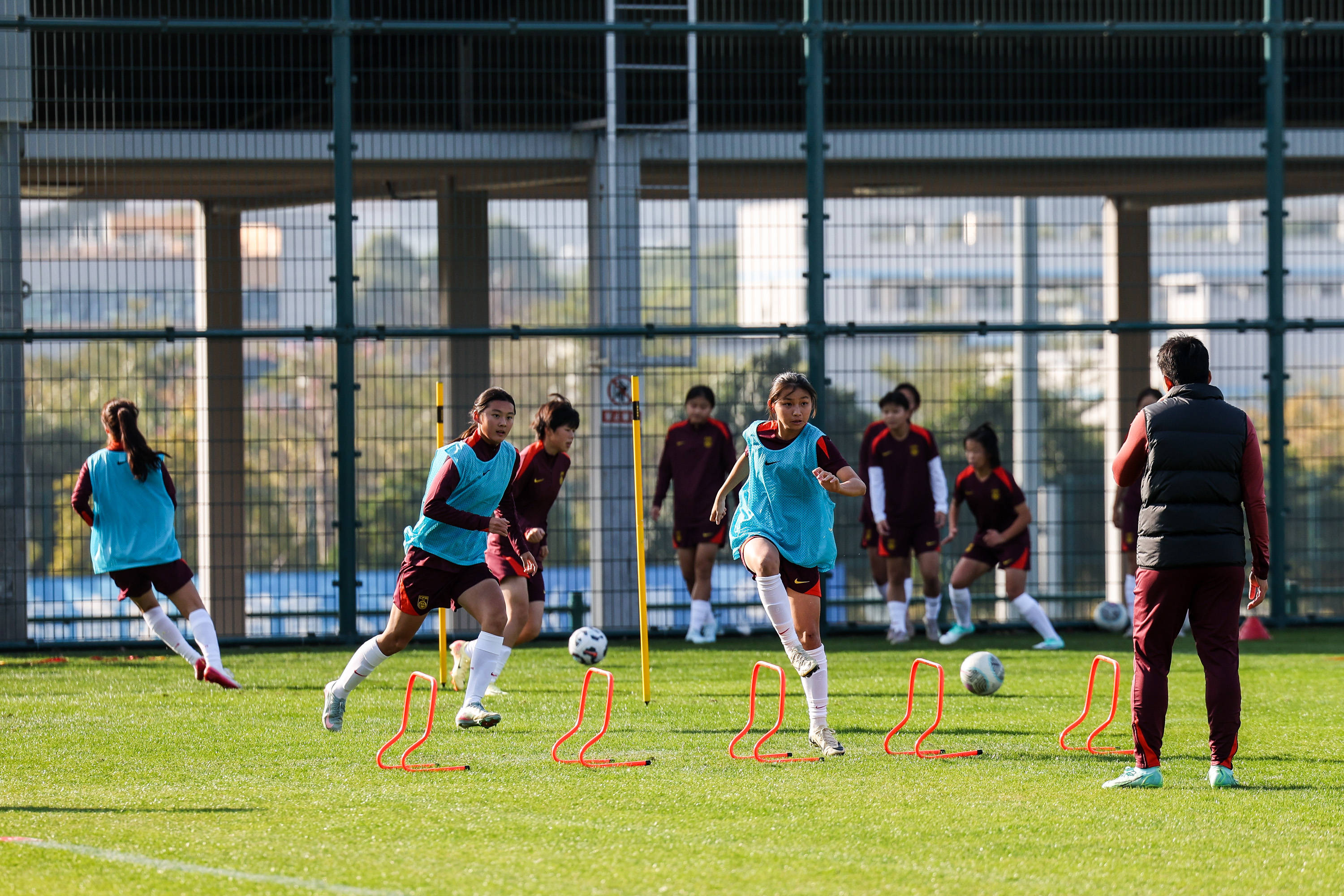 #（体育）足球——中国U17女足举行2026年首期集训