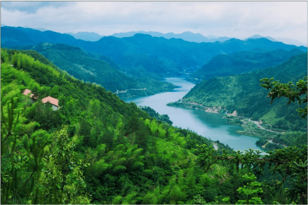 滩坑水库1近日,浙江省美丽浙江建设领导小组办公室公布了美丽河湖建设