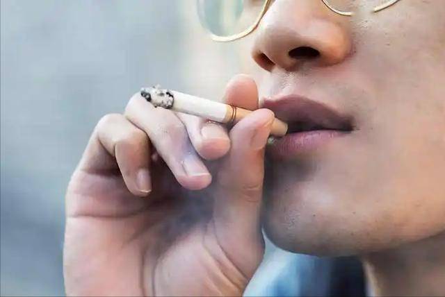 加速癌细胞恶化的行为：油炸食品仅排第5，第1名很多人都没料到