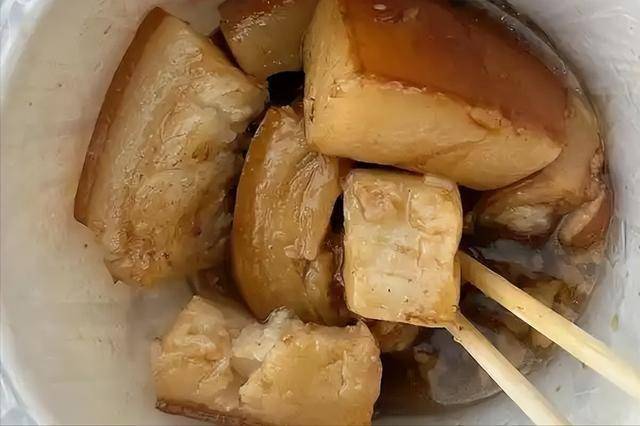 医生调查发现：稳定血脂最好的方式，不是少吃肥肉，而是这些习惯