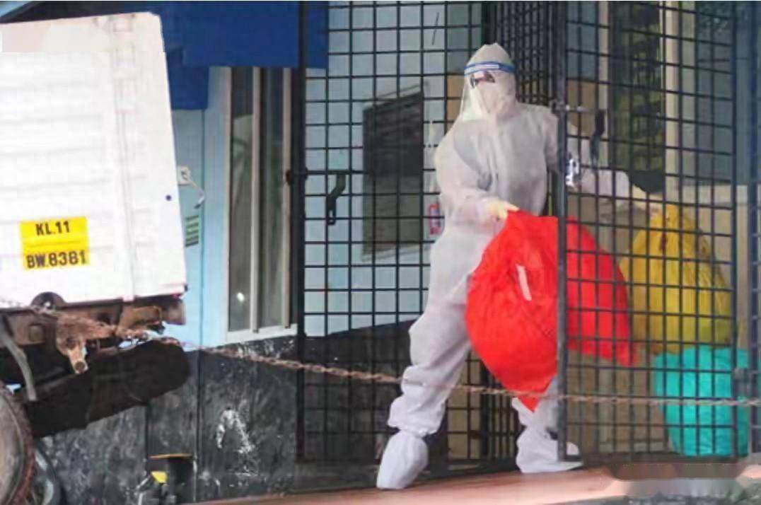 原创            印度突发尼帕疫情，4名医护中招，75%致死率还无疫苗，做好防护