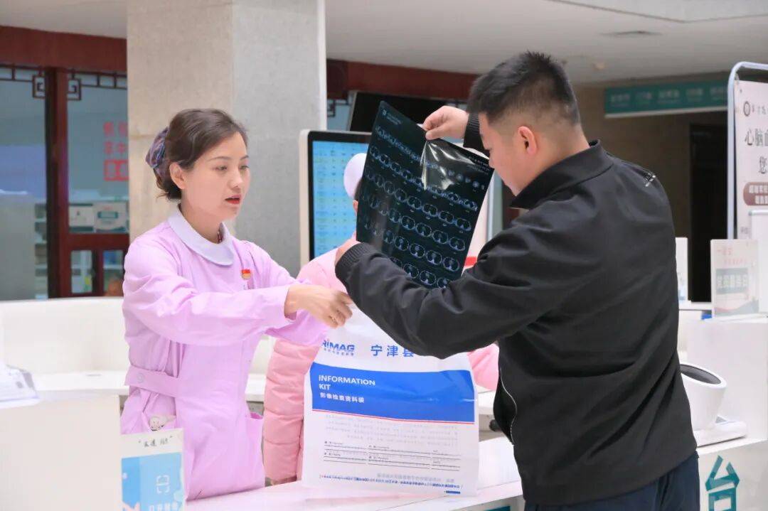 包含24小时专业跑腿服务	陪诊跑腿服务医院陪诊，健康咨询号贩子挂号电话_挂号无需排队，直接找我们的词条