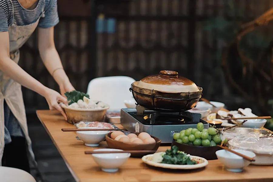 人活多久，看吃饭就知道了，寿命长的人，吃饭都有这3个特征