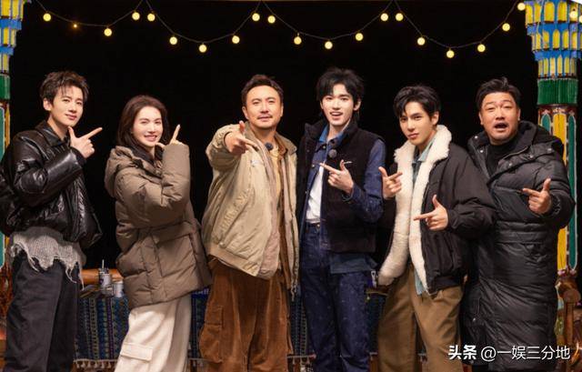 金晨晒满脸血迹的照片道歉,逃逸事件真相大白,却坐实另一个丑闻