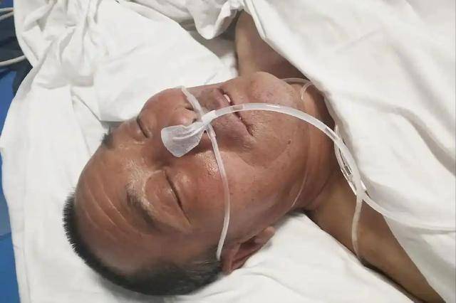 脑梗是洗澡洗出来的？医生忠告：不想患上脑梗，洗澡关注这5点