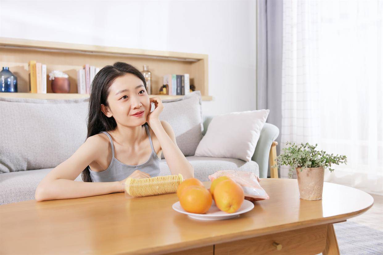 私域直播卖神药 《港岛时光》私域直播被曝编故