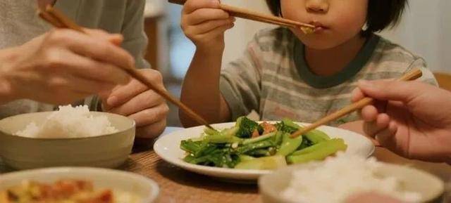有些癌症真的会“代代相传”？这6种癌症更容易传给下一代