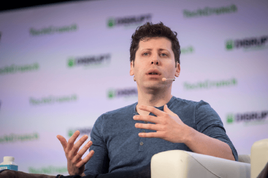 OpenAI首席执行官：ChatGPT的月增长率恢复到10%以上