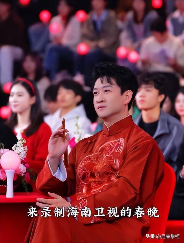 德云社30周年封箱夜，曹云金热度“碾压”郭德纲，恶心的一幕发生