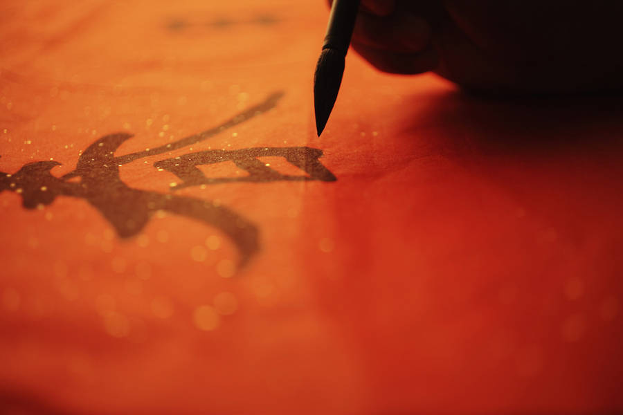 顶尖模型比拼，“红包大战”抢人！AI大模型“春节档”：科技向上能力下放