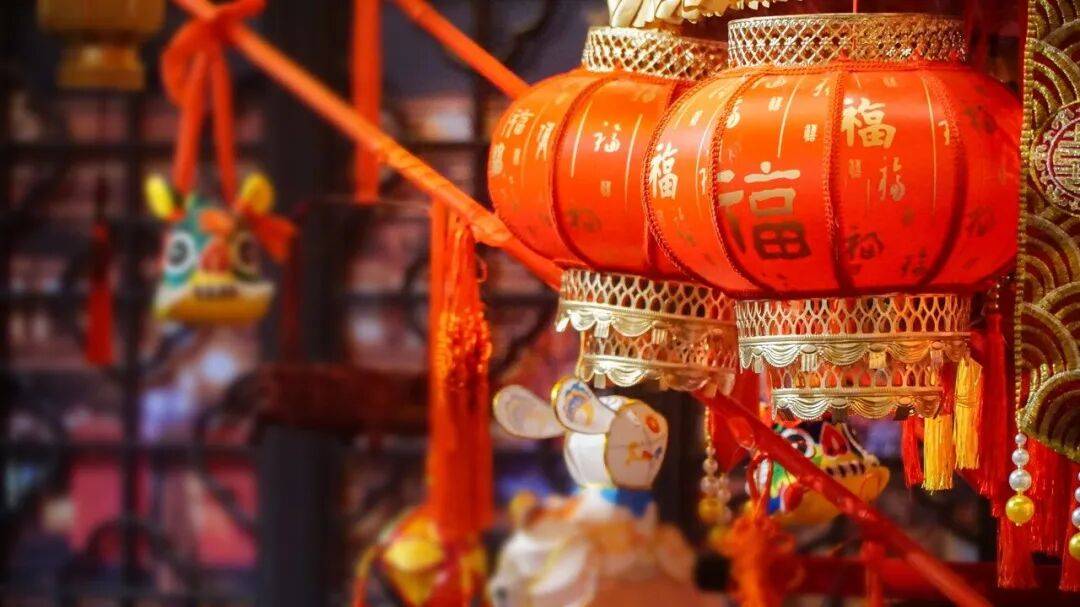 十五的灯笼扎起来_彩纸_爷爷_竹篾