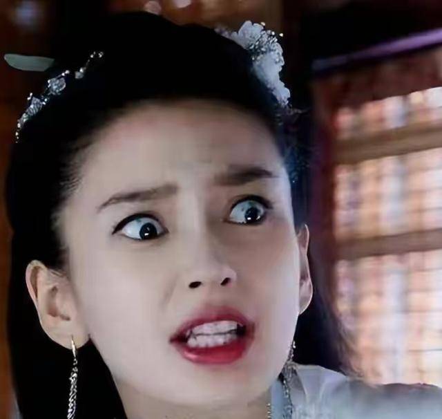 baby37岁生日太落寞,仅一位圈内密友到场,众多网红抢尽风头