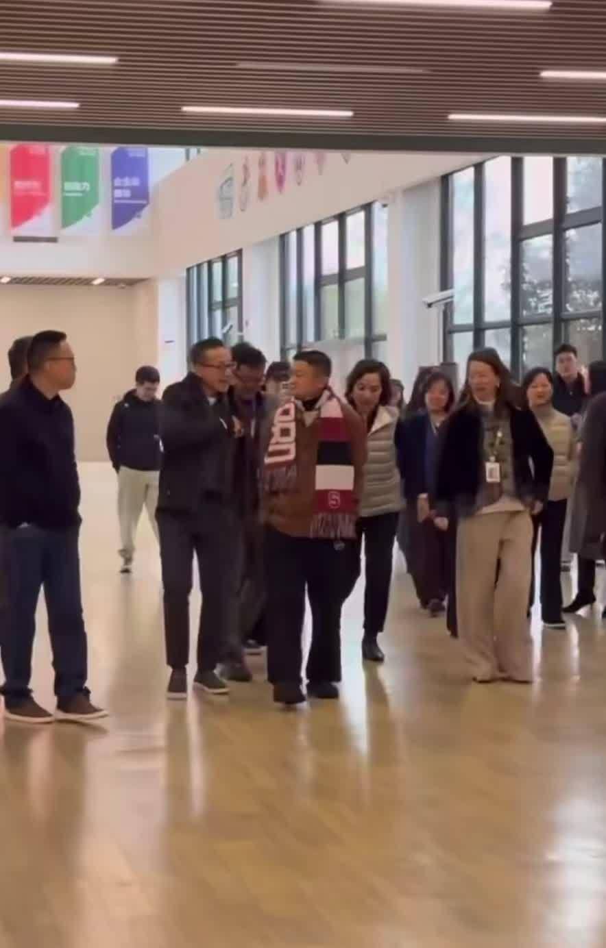 罕见齐聚：马云与阿里、蚂蚁核心管理层现身杭州云谷学校
