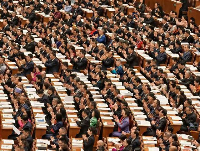 图片[2]-今年政府工作报告，有四个关键词 -华闻时空