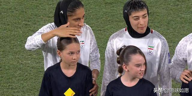 射门30:1！一场4:0，亚洲杯八强落2席，中国女足小组第1=直通四强