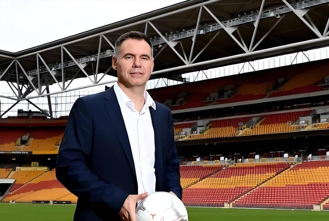 专打乌兹别克软肋？米利西奇发布亮出留洋王牌，女足这套冒险阵容引发全网争吵