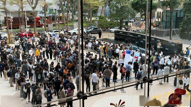 一只“龙虾”搅动江湖：国产大模型厂商“吃撑”，大厂急了