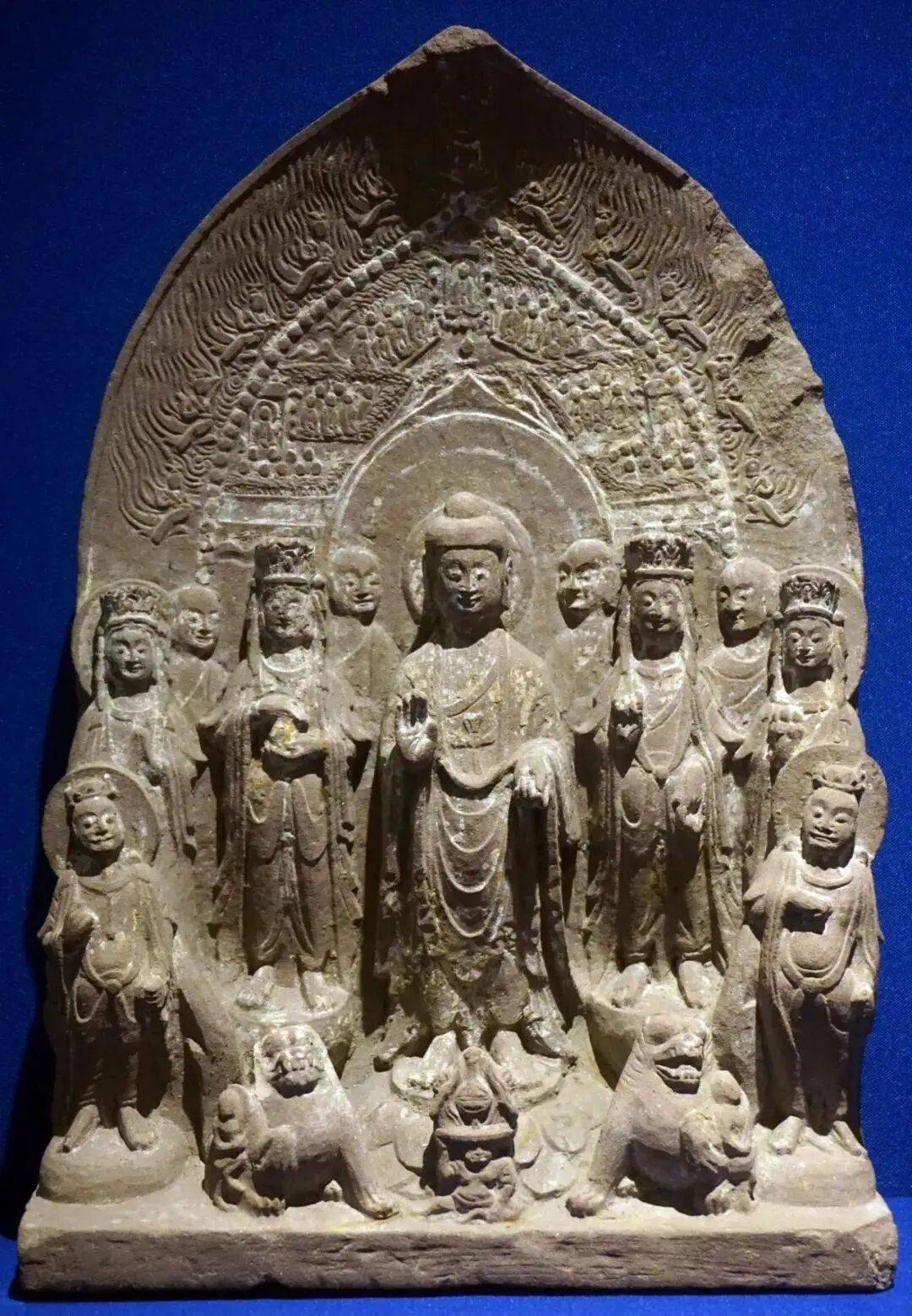 历代佛造像石雕比丘晃藏造释迦像