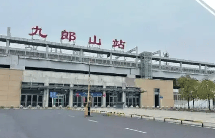 ÿ�տ�������10�� ����Ͷ����Ԫ��·վͣ��