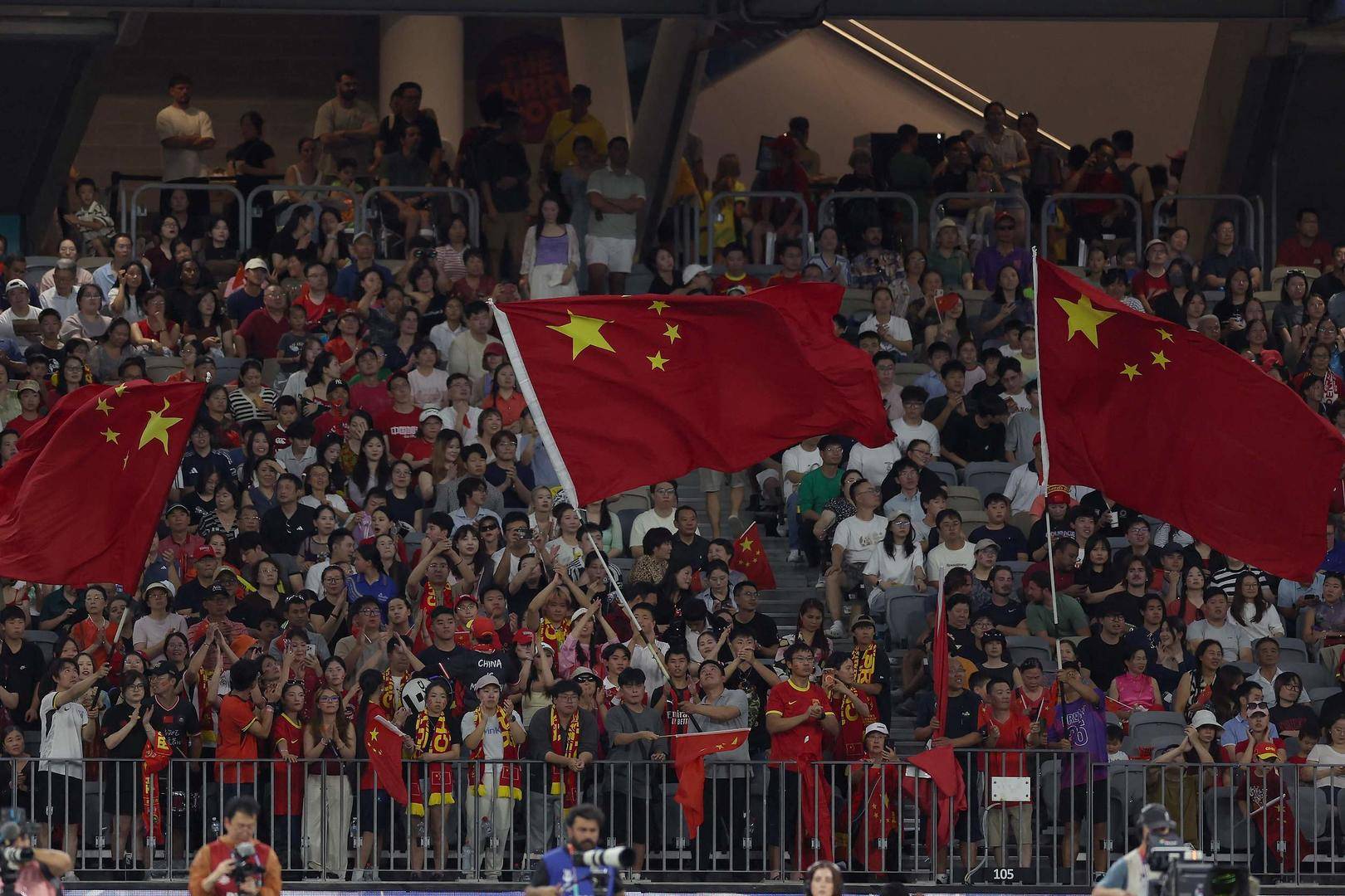 1比2不敌东道主，中国女足无缘亚洲杯决赛：有遗憾，也有收获