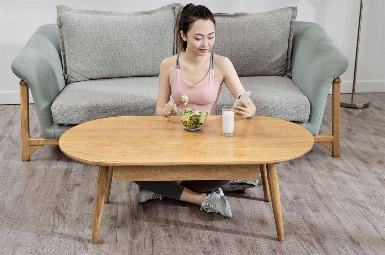 租手机背上高利贷调查：借14万元要还42