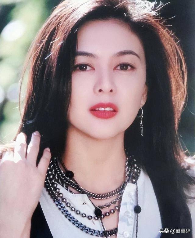 香港四美、台湾四美、大陆四美，她们谁最令你惊艳？_审美_瞬间_五官