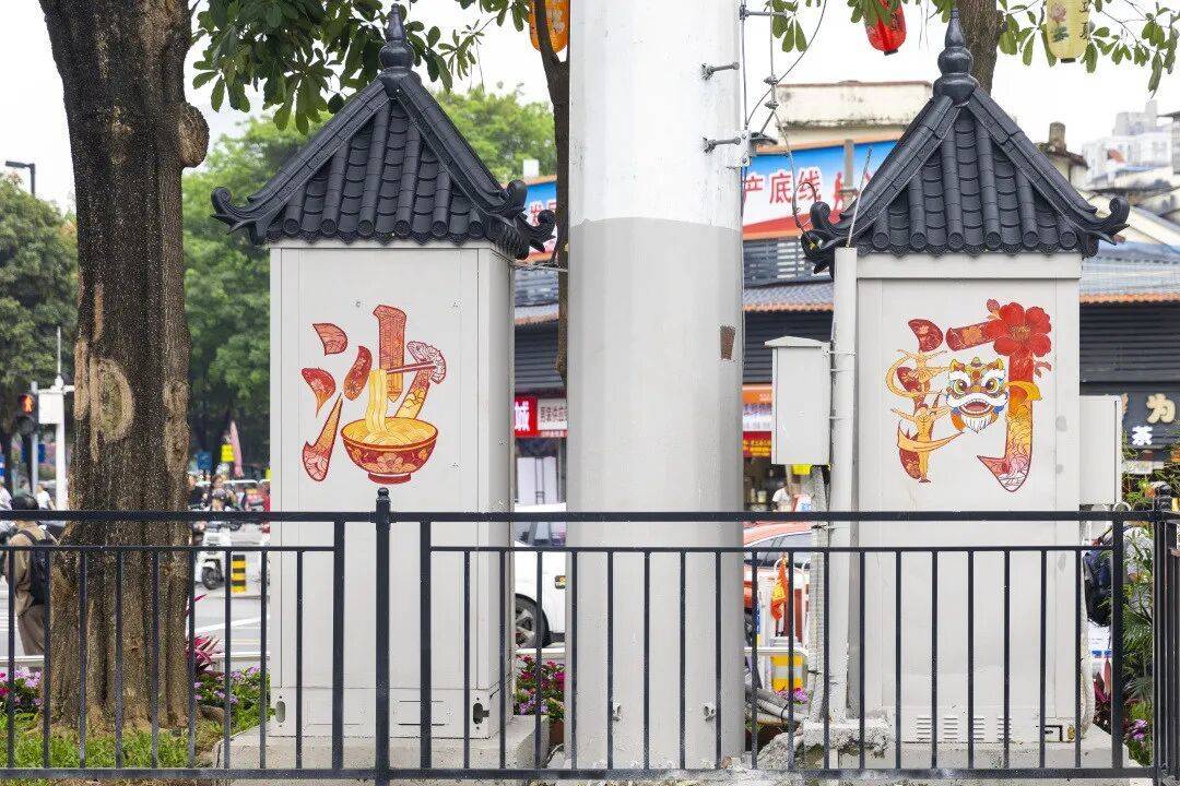 广州环卫工在街头电箱画画火出圈！当事人回应：小时候因动漫爱上画画