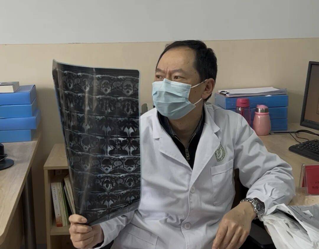 关于北京大学肿瘤医院帮忙挂号陪同看病院内自助设备操作协助，轻松上手的信息