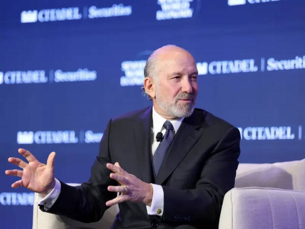 美商务部长气急败坏：加拿大示好中国，疯了吧-华闻时空