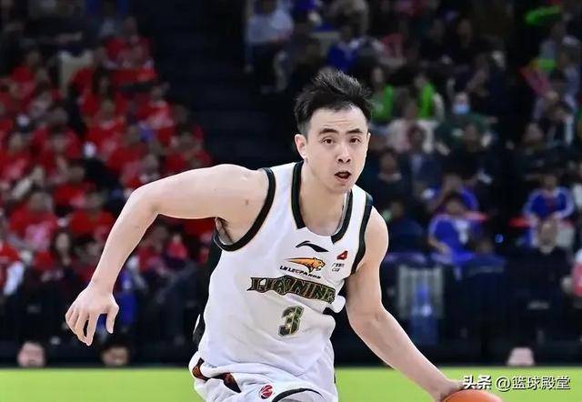 辽宁G1首节压制山东！赵继伟莫兰德主导内外，克里斯+替补死顶！