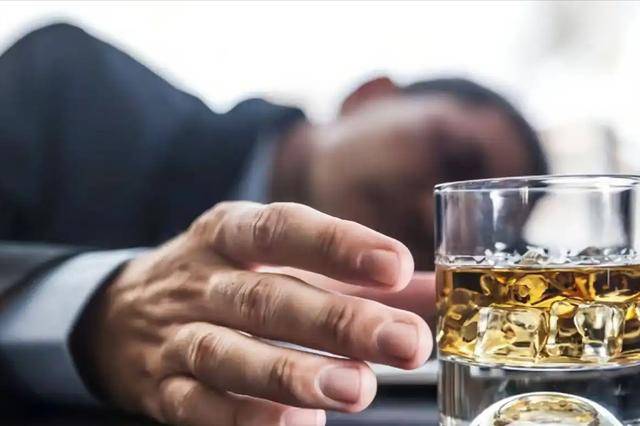 原创            身体催你“戒酒”的5个信号，若你全占了，就必须要考虑戒酒了！