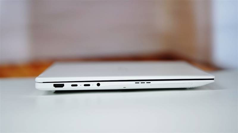 核显本竟敢卖到万元级别！荣耀MagicBook Pro16 2026全面评测：88W满血 + 92Wh续航，这可能是史上最强的核显